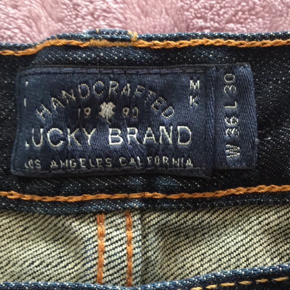 LUCKY JEANS